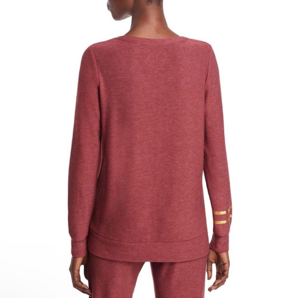 Chaser Skull Sweatshirt Size Small in Dark Raspberry NWT - Picture 2 of 5